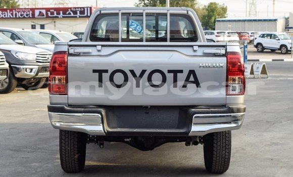 Buy Import Toyota Hilux Other Car in Import - Dubai in Attapeu Province Buy Import Toyota Hilux Other Car in Import - Dubai in Attapeu Province