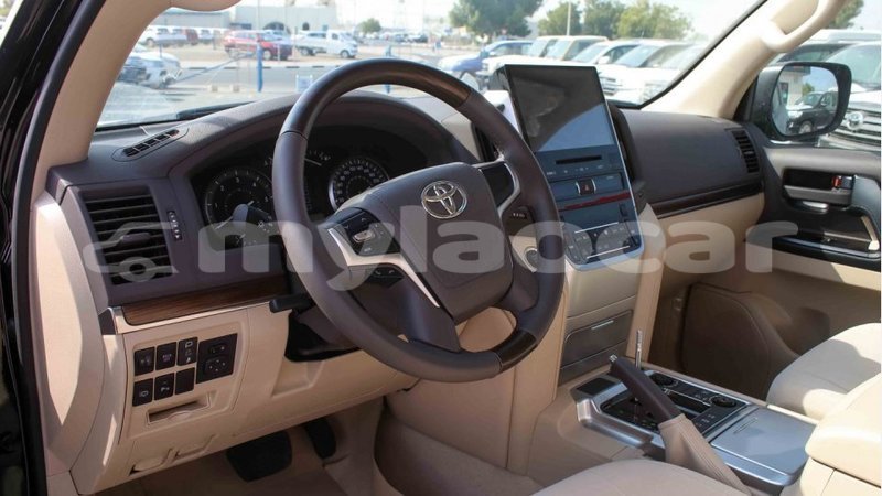 Big with watermark toyota land cruiser attapeu province import dubai 2861