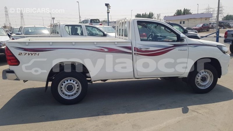 Big with watermark toyota hilux attapeu province import dubai 2864