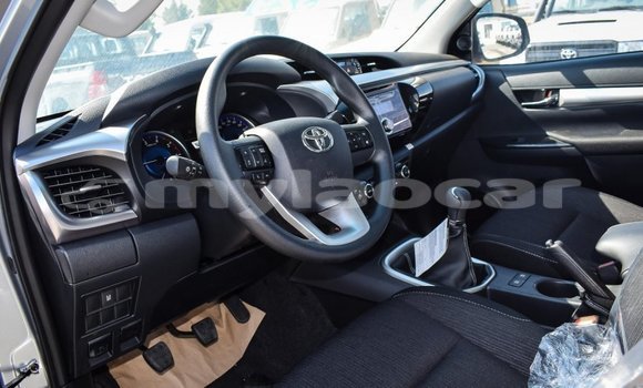 Buy Import Toyota Hilux Other Car in Import - Dubai in Attapeu Province Buy Import Toyota Hilux Other Car in Import - Dubai in Attapeu Province