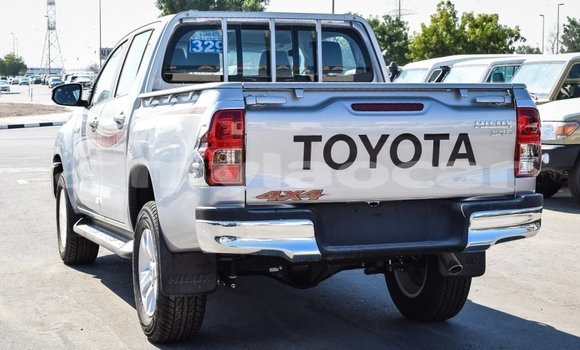 Buy Import Toyota Hilux Other Car in Import - Dubai in Attapeu Province Buy Import Toyota Hilux Other Car in Import - Dubai in Attapeu Province