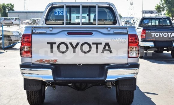 Buy Import Toyota Hilux Other Car in Import - Dubai in Attapeu Province Buy Import Toyota Hilux Other Car in Import - Dubai in Attapeu Province