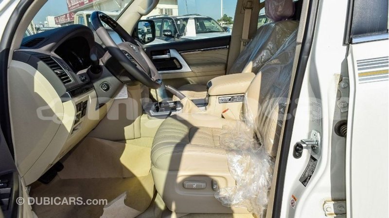 Big with watermark toyota land cruiser attapeu province import dubai 2869