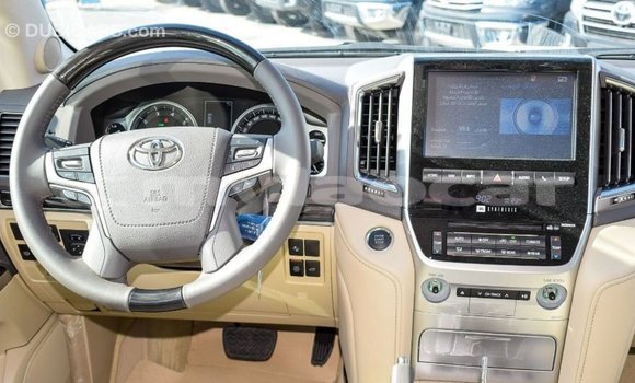 Buy Import Toyota Land Cruiser White Car in Import - Dubai in Attapeu Province Buy Import Toyota Land Cruiser White Car in Import - Dubai in Attapeu Province