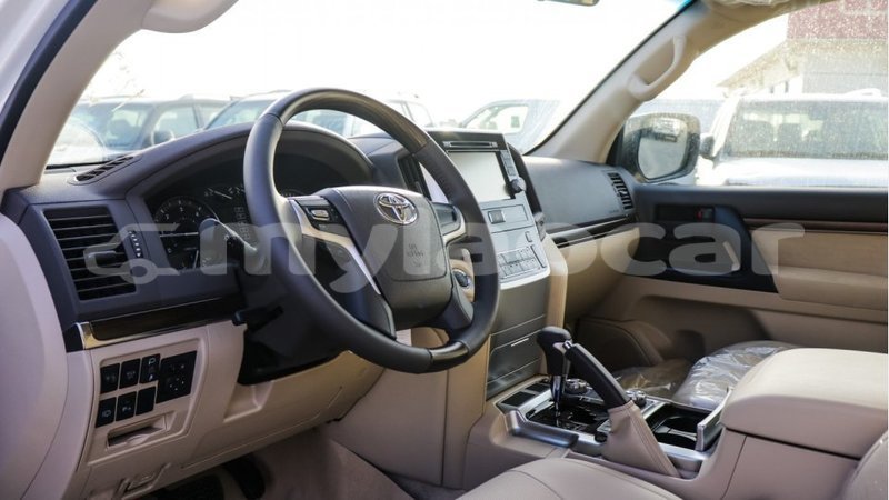 Big with watermark toyota land cruiser attapeu province import dubai 2871