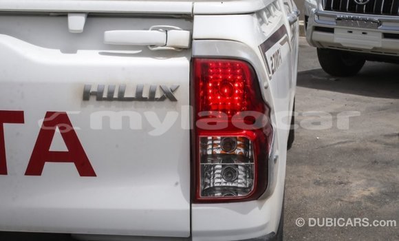 Buy Import Toyota Hilux White Car in Import - Dubai in Attapeu Province Buy Import Toyota Hilux White Car in Import - Dubai in Attapeu Province