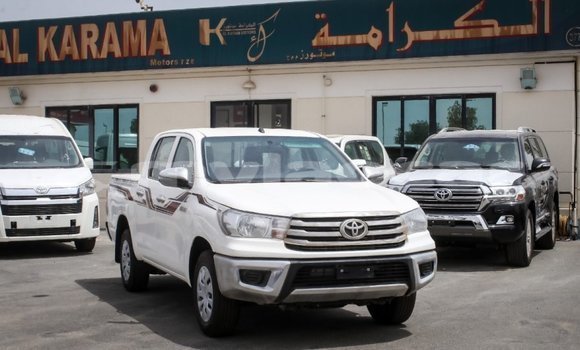 Buy Import Toyota Hilux White Car in Import - Dubai in Attapeu Province Buy Import Toyota Hilux White Car in Import - Dubai in Attapeu Province
