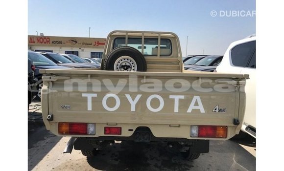 Buy Import Toyota Land Cruiser Beige Car in Import - Dubai in Attapeu Province Buy Import Toyota Land Cruiser Beige Car in Import - Dubai in Attapeu Province