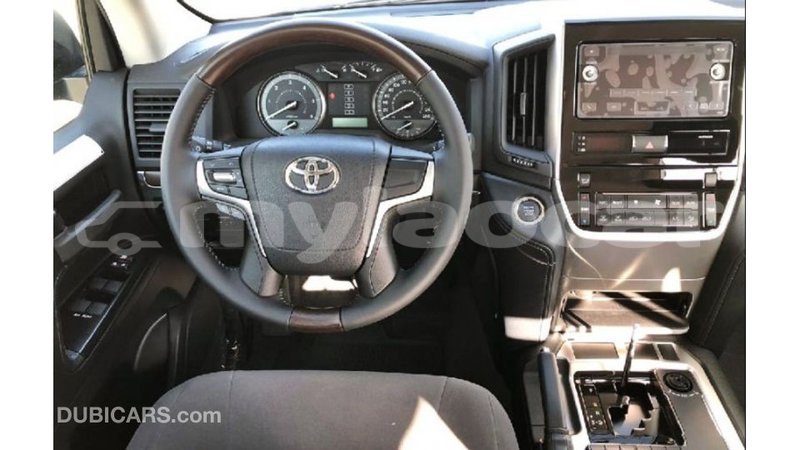 Big with watermark toyota land cruiser attapeu province import dubai 2881
