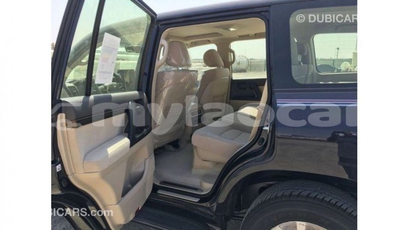 Big with watermark toyota land cruiser attapeu province import dubai 2883