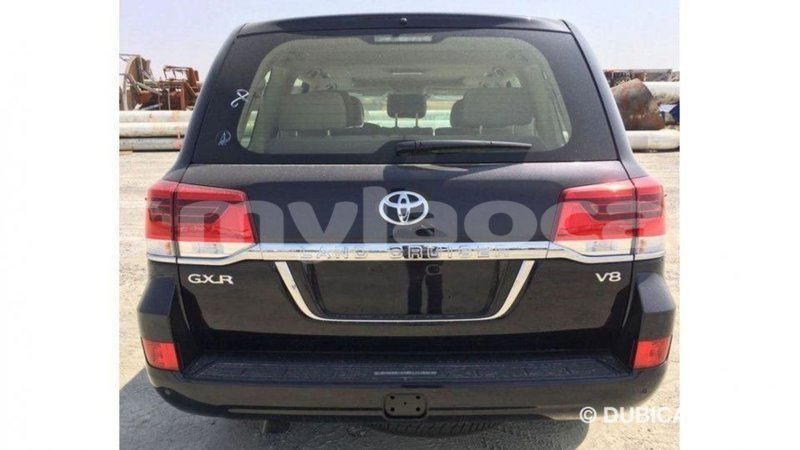 Big with watermark toyota land cruiser attapeu province import dubai 2883