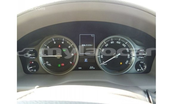 Acheter Import Voiture Toyota Land Cruiser Marron à Import - Dubai, Attapeu Province Acheter Import Voiture Toyota Land Cruiser Marron à Import - Dubai, Attapeu Province