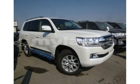 Buy Import Toyota Land Cruiser White Car in Import - Dubai in Attapeu Province Buy Import Toyota Land Cruiser White Car in Import - Dubai in Attapeu Province