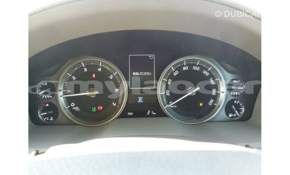 Buy Import Toyota Land Cruiser White Car in Import - Dubai in Attapeu Province Buy Import Toyota Land Cruiser White Car in Import - Dubai in Attapeu Province