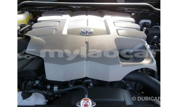 Buy Import Toyota Land Cruiser White Car in Import - Dubai in Attapeu Province Buy Import Toyota Land Cruiser White Car in Import - Dubai in Attapeu Province