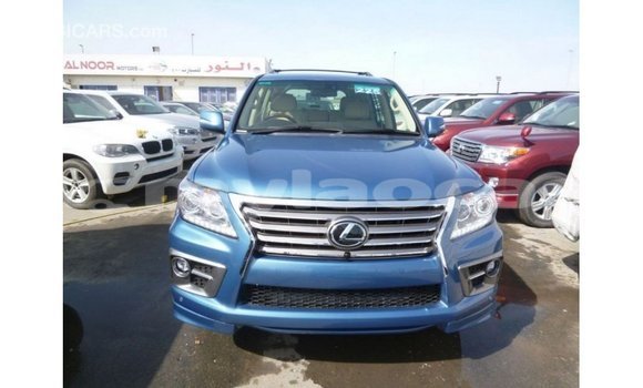 Acheter Import Voiture Lexus LX Bleu à Import - Dubai, Attapeu Province Acheter Import Voiture Lexus LX Bleu à Import - Dubai, Attapeu Province