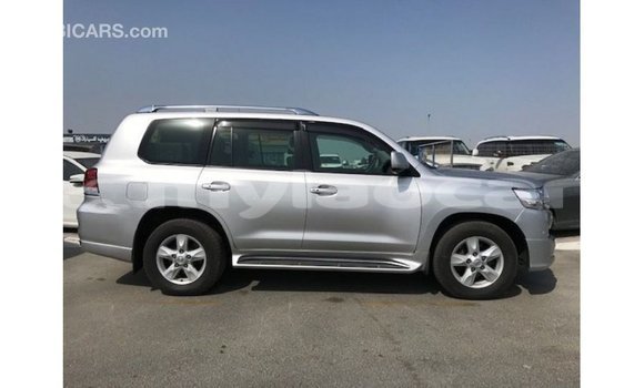 Acheter Import Voiture Toyota Land Cruiser Autre à Import - Dubai, Attapeu Province Acheter Import Voiture Toyota Land Cruiser Autre à Import - Dubai, Attapeu Province