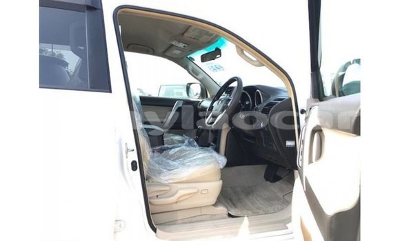 Buy Import Toyota Prado White Car in Import - Dubai in Attapeu Province Buy Import Toyota Prado White Car in Import - Dubai in Attapeu Province