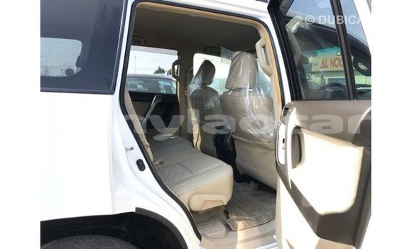 Buy Import Toyota Prado White Car in Import - Dubai in Attapeu Province Buy Import Toyota Prado White Car in Import - Dubai in Attapeu Province