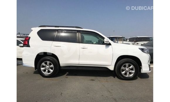 Buy Import Toyota Prado White Car in Import - Dubai in Attapeu Province Buy Import Toyota Prado White Car in Import - Dubai in Attapeu Province