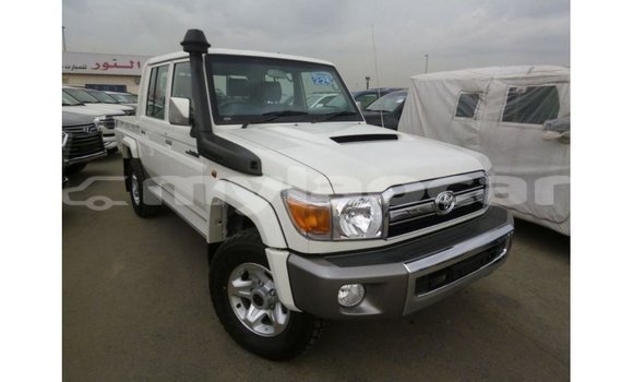 Buy Import Toyota Land Cruiser White Car in Import - Dubai in Attapeu Province Buy Import Toyota Land Cruiser White Car in Import - Dubai in Attapeu Province