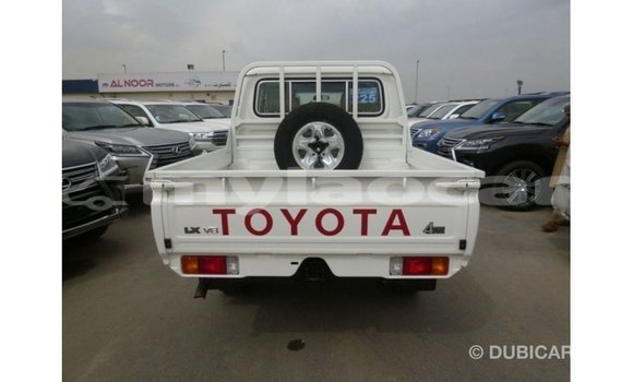Buy Import Toyota Land Cruiser White Car in Import - Dubai in Attapeu Province Buy Import Toyota Land Cruiser White Car in Import - Dubai in Attapeu Province