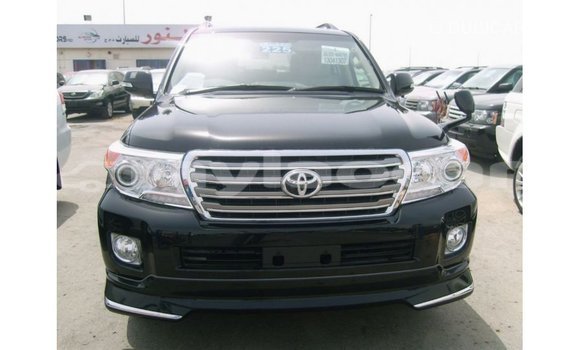 Acheter Import Voiture Toyota Land Cruiser Noir à Import - Dubai, Attapeu Province Acheter Import Voiture Toyota Land Cruiser Noir à Import - Dubai, Attapeu Province