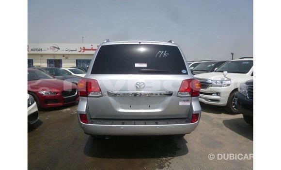 Acheter Import Voiture Toyota Land Cruiser Autre à Import - Dubai, Attapeu Province Acheter Import Voiture Toyota Land Cruiser Autre à Import - Dubai, Attapeu Province