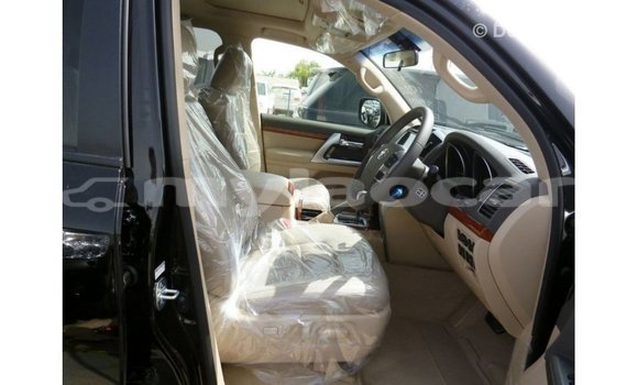 ຊື້ ການ ນຳ ເຂົ້າ Toyota Land Cruiser Black ລົດ ໃນ Import - Dubai ໃນ Attapeu Province ຊື້ ການ ນຳ ເຂົ້າ Toyota Land Cruiser Black ລົດ ໃນ Import - Dubai ໃນ Attapeu Province