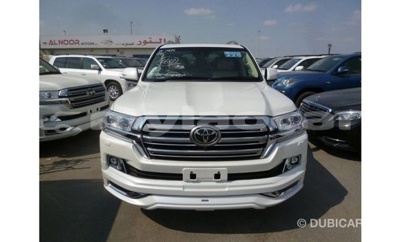 Buy Import Toyota Land Cruiser White Car in Import - Dubai in Attapeu Province Buy Import Toyota Land Cruiser White Car in Import - Dubai in Attapeu Province