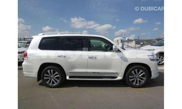 Buy Import Toyota Land Cruiser White Car in Import - Dubai in Attapeu Province Buy Import Toyota Land Cruiser White Car in Import - Dubai in Attapeu Province