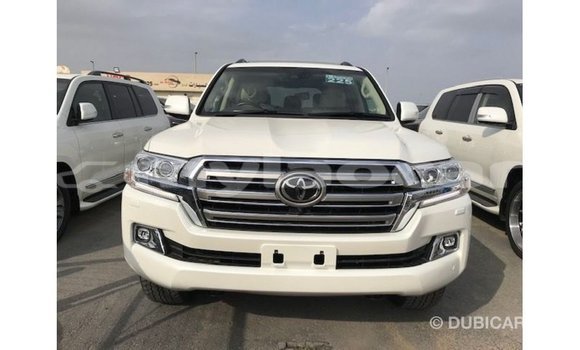 Buy Import Toyota Land Cruiser White Car in Import - Dubai in Attapeu Province Buy Import Toyota Land Cruiser White Car in Import - Dubai in Attapeu Province