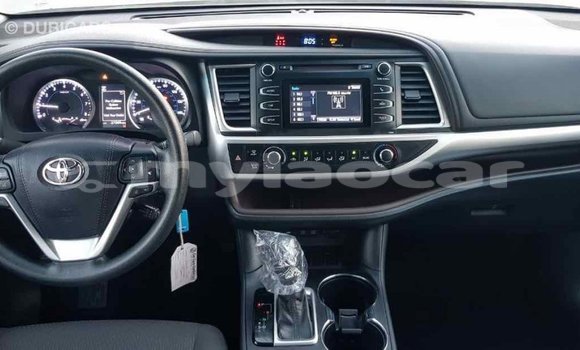 Buy Import Toyota Highlander Other Car in Import - Dubai in Attapeu Province Buy Import Toyota Highlander Other Car in Import - Dubai in Attapeu Province
