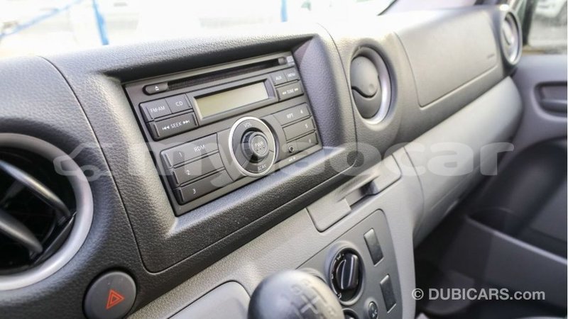 Big with watermark nissan urvan attapeu province import dubai 2939