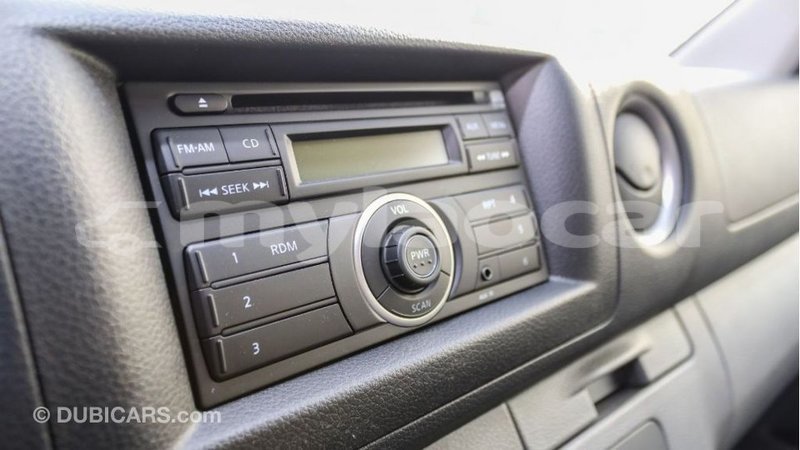 Big with watermark nissan urvan attapeu province import dubai 2939