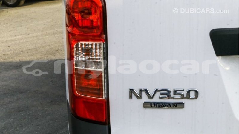 Big with watermark nissan urvan attapeu province import dubai 2939