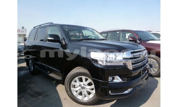 Acheter Import Voiture Toyota Land Cruiser Noir à Import - Dubai, Attapeu Province Acheter Import Voiture Toyota Land Cruiser Noir à Import - Dubai, Attapeu Province