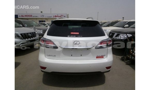 Acheter Import Voiture Lexus RX 350 Blanc à Import - Dubai, Attapeu Province Acheter Import Voiture Lexus RX 350 Blanc à Import - Dubai, Attapeu Province