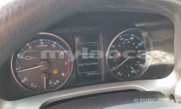 Buy Import Toyota RAV4 Other Car in Import - Dubai in Attapeu Province Buy Import Toyota RAV4 Other Car in Import - Dubai in Attapeu Province