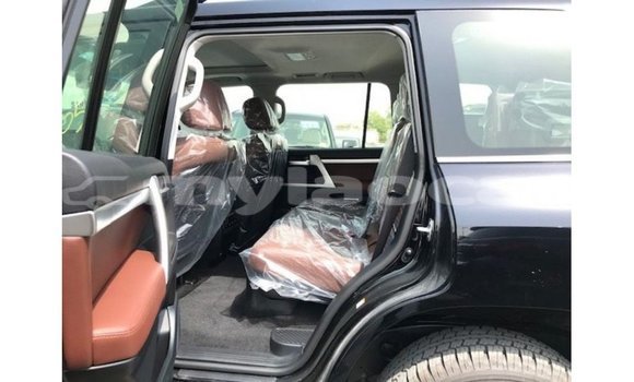 ຊື້ ການ ນຳ ເຂົ້າ Toyota Land Cruiser Black ລົດ ໃນ Import - Dubai ໃນ Attapeu Province ຊື້ ການ ນຳ ເຂົ້າ Toyota Land Cruiser Black ລົດ ໃນ Import - Dubai ໃນ Attapeu Province