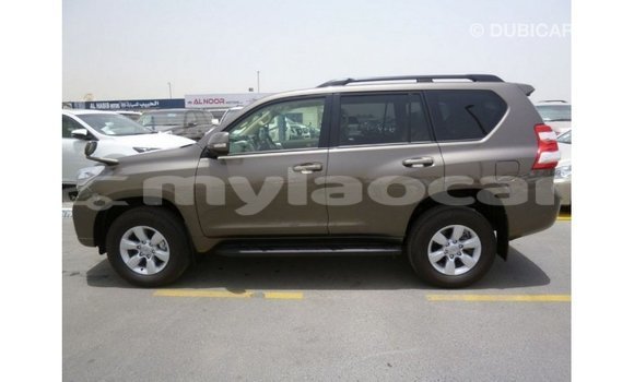 Acheter Import Voiture Toyota Prado Marron à Import - Dubai, Attapeu Province Acheter Import Voiture Toyota Prado Marron à Import - Dubai, Attapeu Province