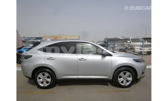 Acheter Import Voiture Toyota Harrier Autre à Import - Dubai, Attapeu Province Acheter Import Voiture Toyota Harrier Autre à Import - Dubai, Attapeu Province