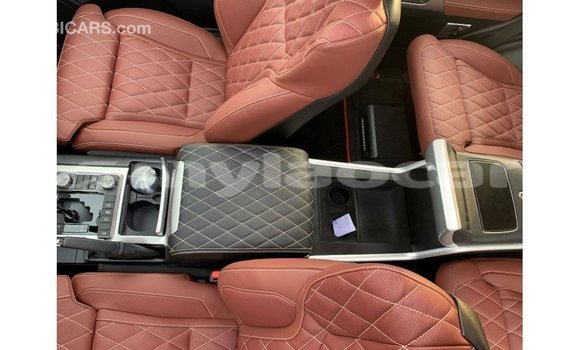 ຊື້ ການ ນຳ ເຂົ້າ Toyota Land Cruiser Black ລົດ ໃນ Import - Dubai ໃນ Attapeu Province ຊື້ ການ ນຳ ເຂົ້າ Toyota Land Cruiser Black ລົດ ໃນ Import - Dubai ໃນ Attapeu Province