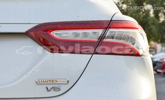 Buy Import Toyota Camry White Car in Import - Dubai in Attapeu Province Buy Import Toyota Camry White Car in Import - Dubai in Attapeu Province