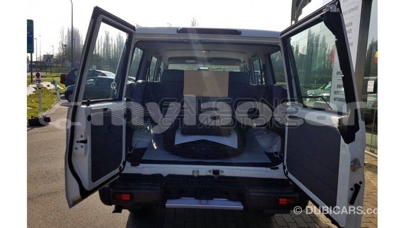 Big with watermark toyota land cruiser attapeu province import dubai 2986