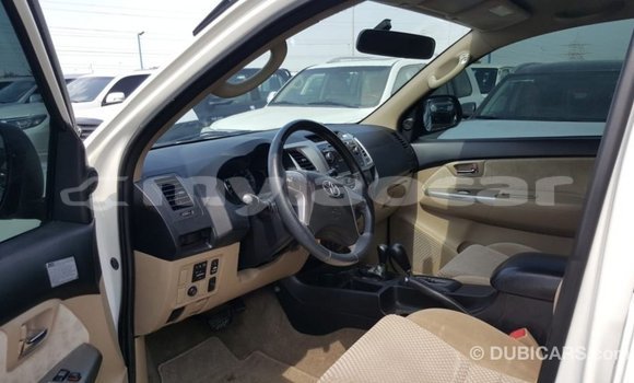 Buy Import Toyota Fortuner White Car in Import - Dubai in Attapeu Province Buy Import Toyota Fortuner White Car in Import - Dubai in Attapeu Province