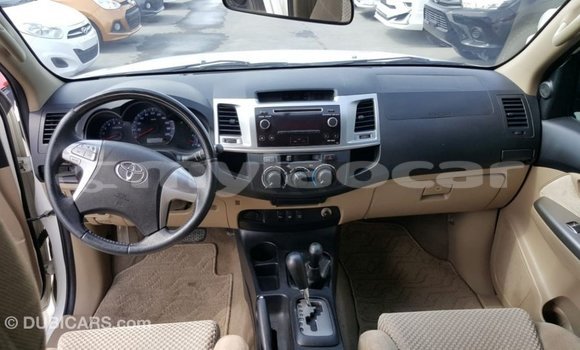 Buy Import Toyota Fortuner White Car in Import - Dubai in Attapeu Province Buy Import Toyota Fortuner White Car in Import - Dubai in Attapeu Province