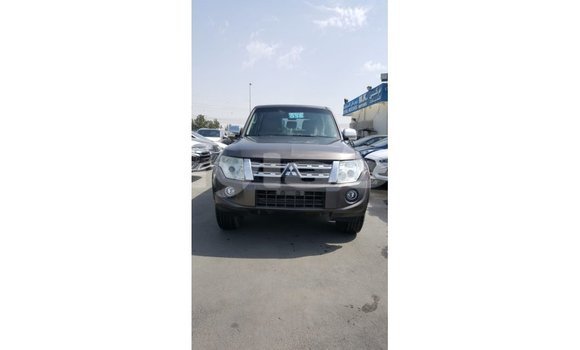 ຊື້ ການ ນຳ ເຂົ້າ Mitsubishi Pajero Brown ລົດ ໃນ Import - Dubai ໃນ Attapeu Province ຊື້ ການ ນຳ ເຂົ້າ Mitsubishi Pajero Brown ລົດ ໃນ Import - Dubai ໃນ Attapeu Province