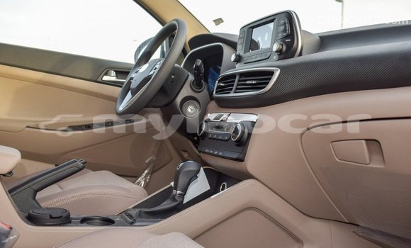 Buy Import Hyundai Tucson White Car in Import - Dubai in Attapeu Province Buy Import Hyundai Tucson White Car in Import - Dubai in Attapeu Province