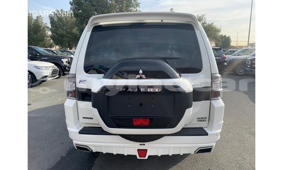 Buy Import Mitsubishi Pajero White Car in Import - Dubai in Attapeu Province Buy Import Mitsubishi Pajero White Car in Import - Dubai in Attapeu Province